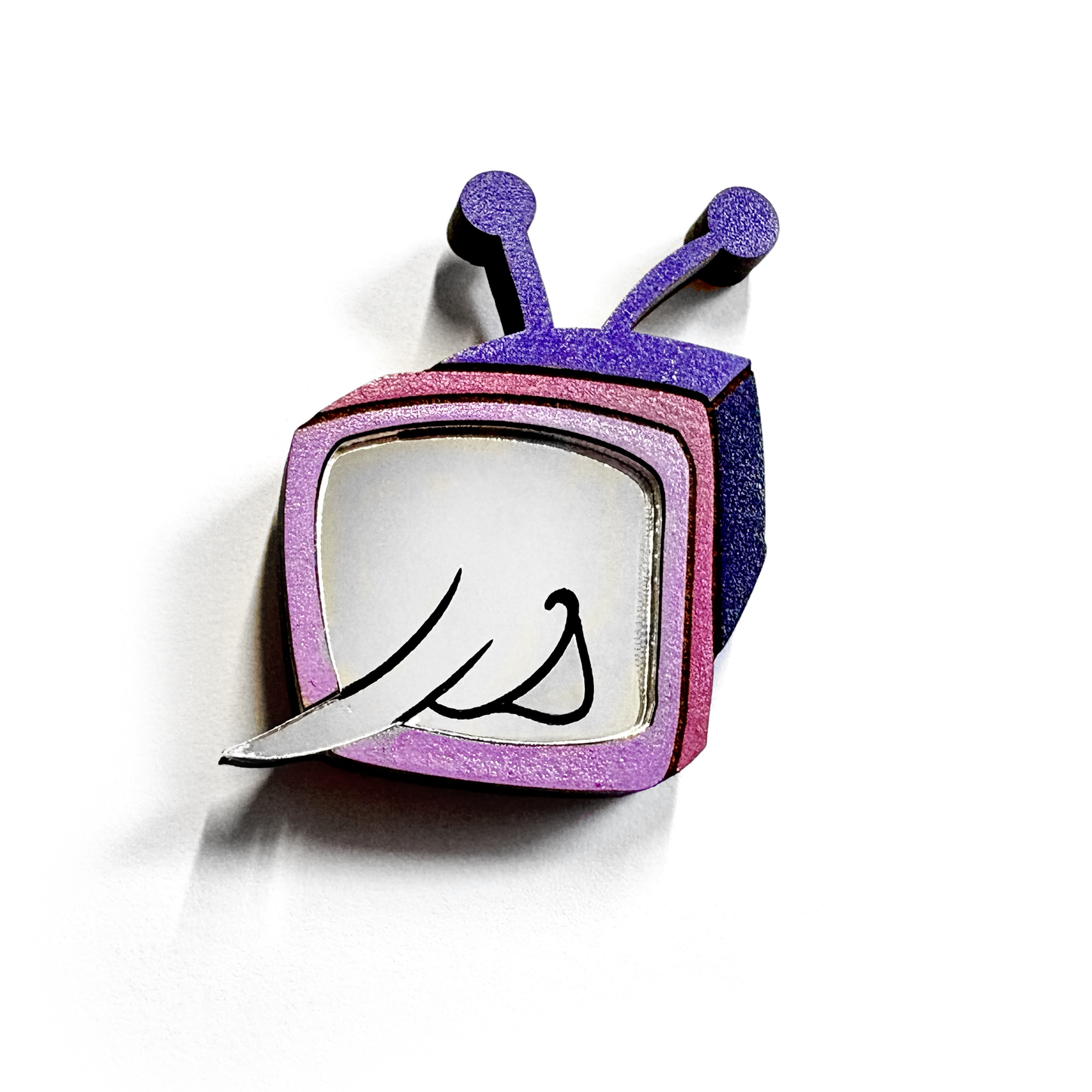 Tenna Mirrored Wood Pin