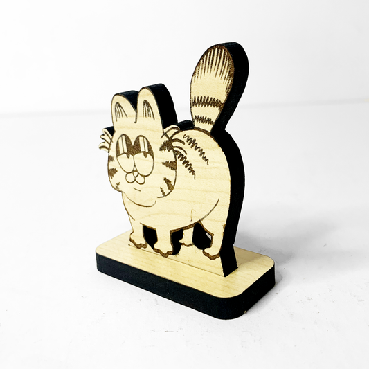 Garfeild Small Wood Standee